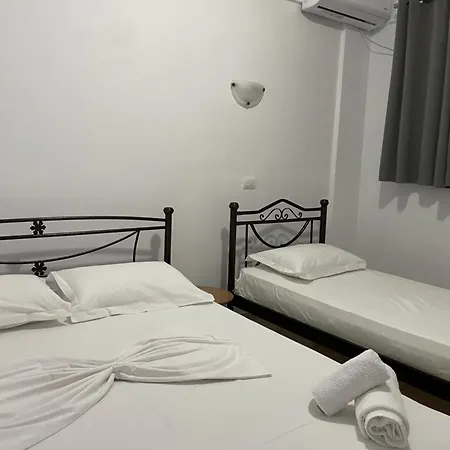 Alma Holiday Hotel *