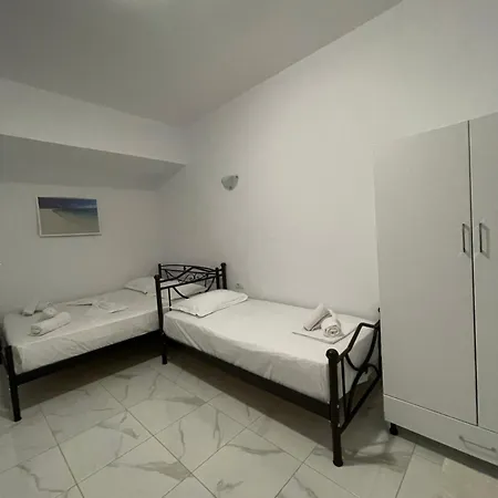 Alma Holiday Ξενοδοχείο